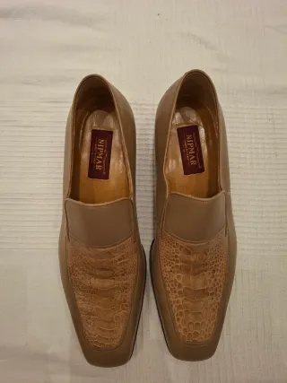 Zapatos de la firma Nipmar.