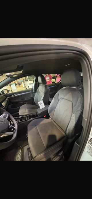 Volkswagen Golf 2024