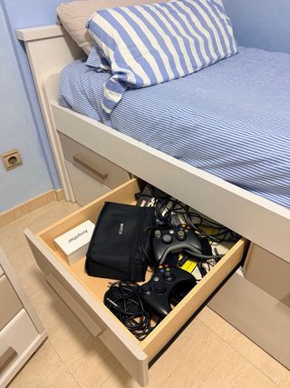 Cama nido juvenil con cajones y colchones