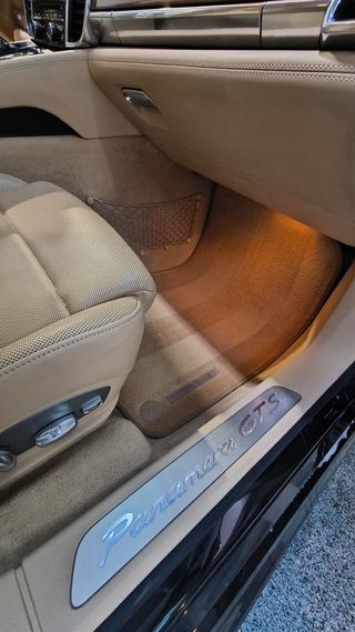 Porsche Panamera 2012