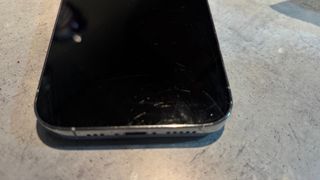 iPhone 14 Pro Plata 80% Salud Batería