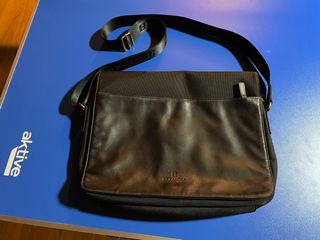 Bolso bandolera Hexagona mix cuero negro