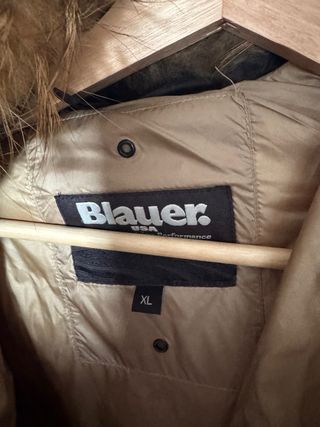 Abrigo Blauer Negro Talla XL con Capucha