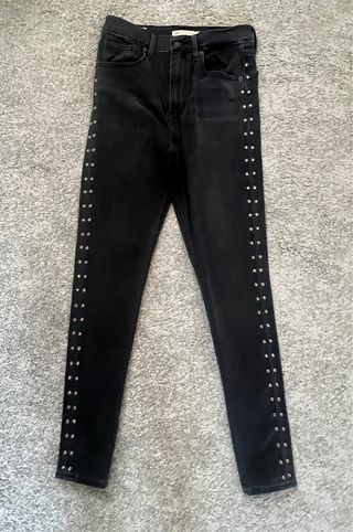 Pantalón vaquero de chica. Levi’s. Talla 36