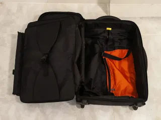 Maleta de cabina negra Mandarina Duck