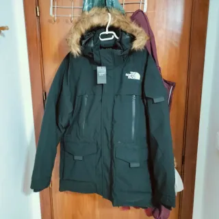 Parka The North Face Negra con Capucha
