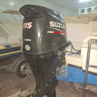 Suzuki DF 115 2015 - Menos de 600h