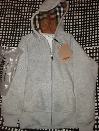 Sudadera Burberry Gris con Capucha