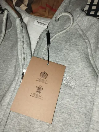 Sudadera Burberry Gris con Capucha