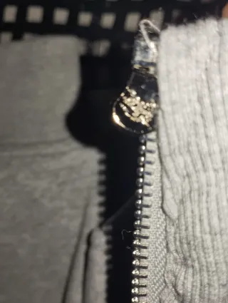 Sudadera Burberry Gris con Capucha