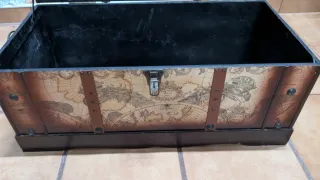 Baúl decorativo mapa del mundo