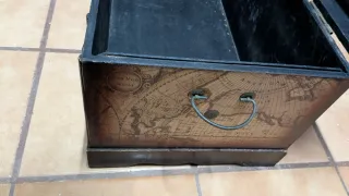 Baúl decorativo mapa del mundo