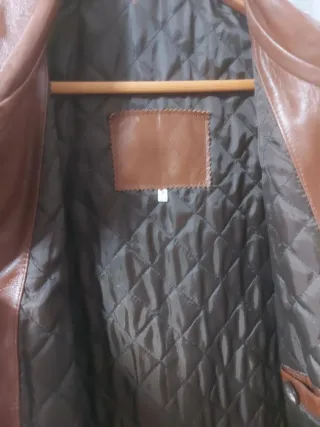 Tres cuartos en piel marron