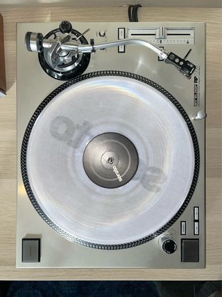 Reloop RP7000 Prato Profissional