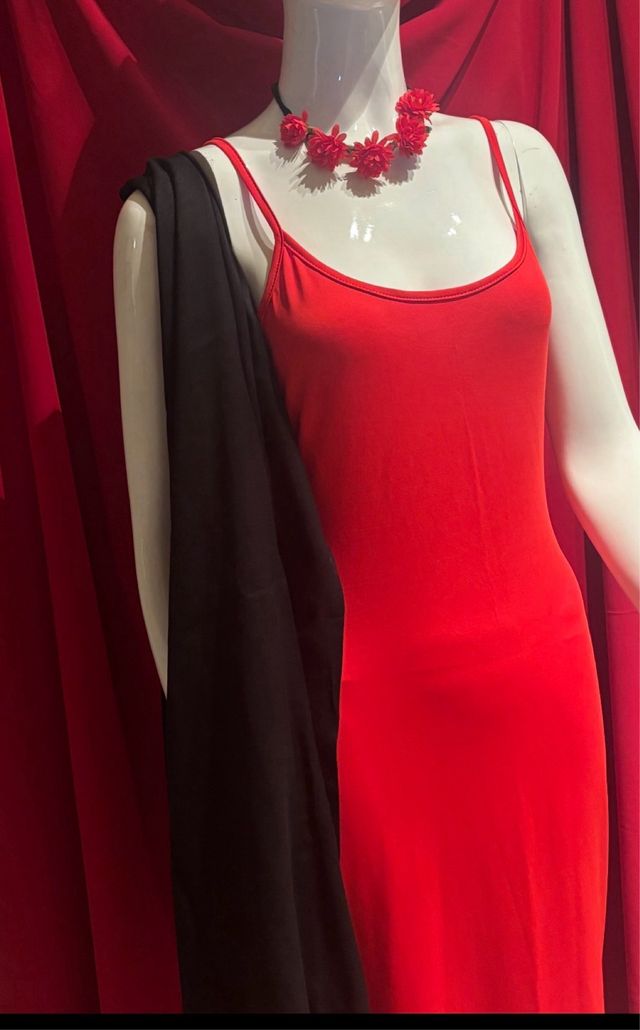 Vestido rojo corte sirena talla única