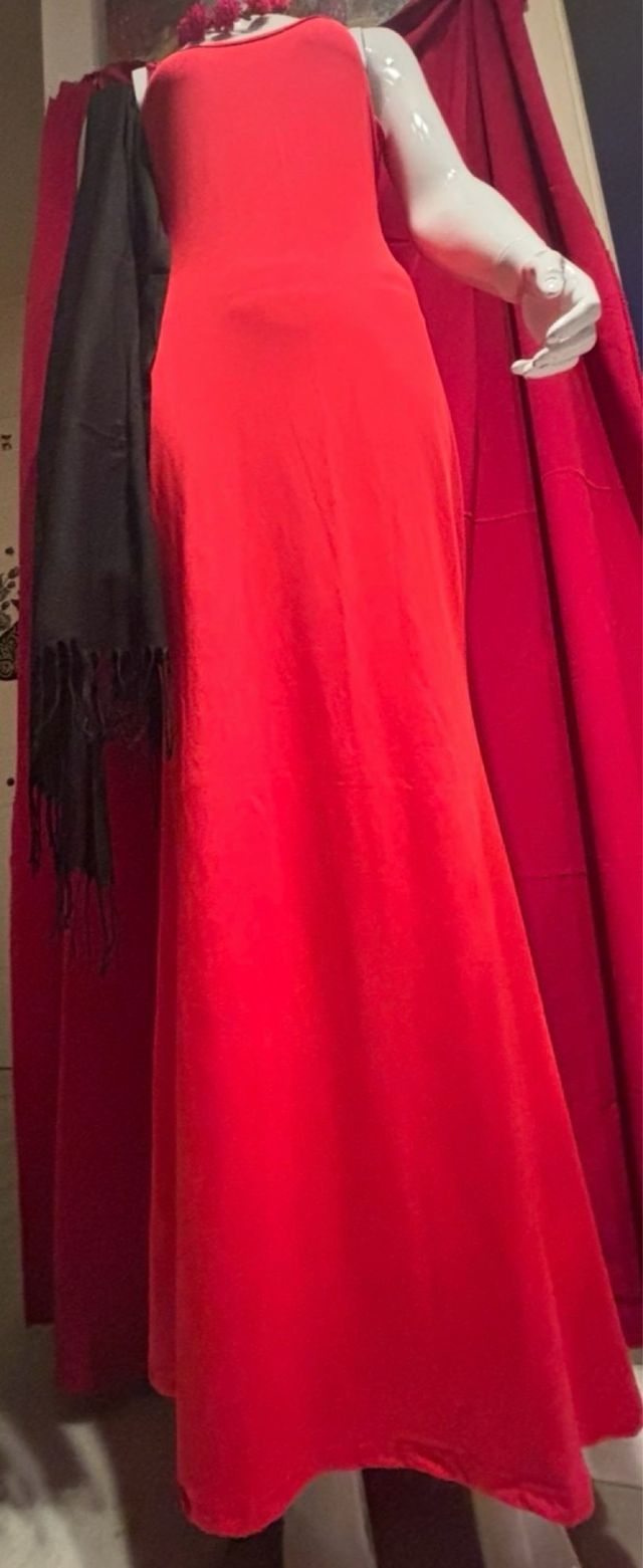 Vestido rojo corte sirena talla única