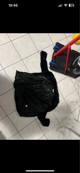 Pelliccia nera donna