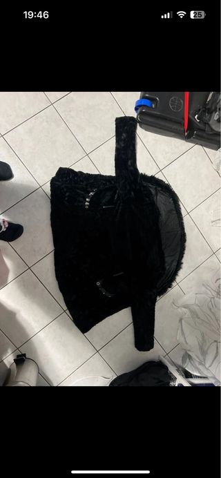 Pelliccia nera donna