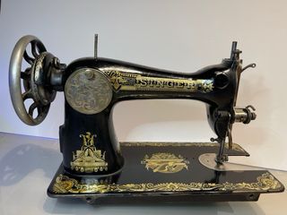 Maquina de coser Singer 66K Esfinge Años 20