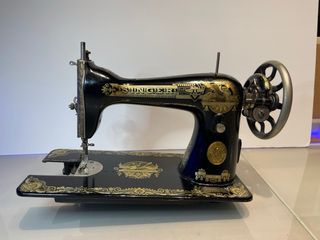 Maquina de coser Singer 66K Esfinge Años 20