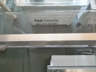 Cajones y baldas nevera LG