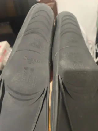 Aletas de buceo negras