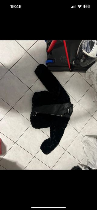 Pelliccia nera donna