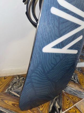 Tabla Snowboard Salomon 158 + Fijaciones y Funda.