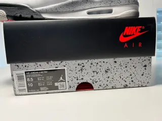 Air Jordan 4 Retro Blanco Gris