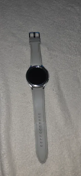 Samsung Galaxy Watch 4 Classic Plata