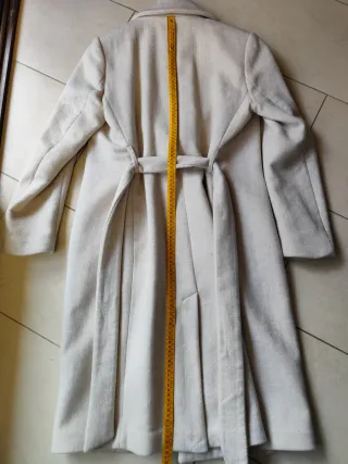 Cappotto donna beige con cintura da annodare