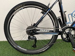 Bicicleta MTB GIANT