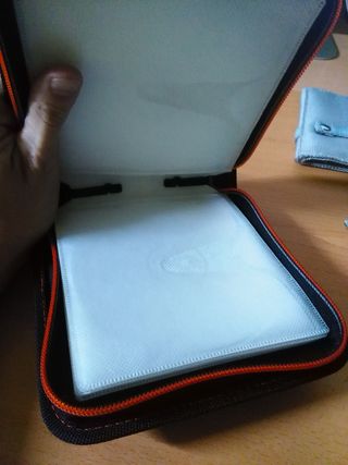 Estuche Porta CDs 28 Discos