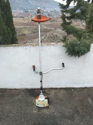 Desbrozadora STIHL FS 120