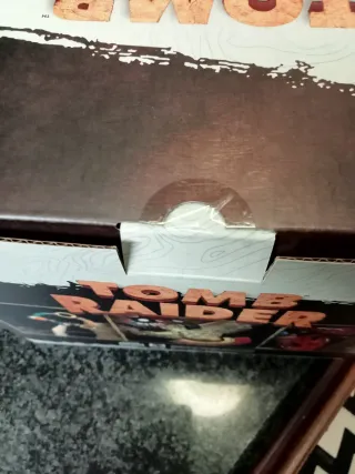 Estátua PVC Lara Croft Tomb Raider