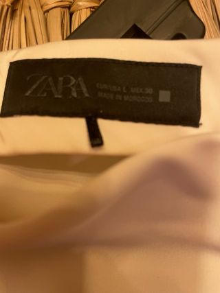 Falda Zara Lencera Viral Blanca y Negra