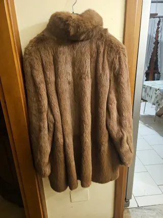 Cappotto in pelliccia marrone