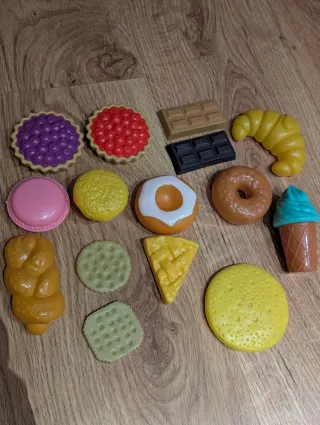 Bolsa de cocina y comida de juguete