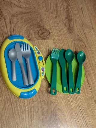 Bolsa de cocina y comida de juguete