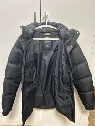 Chaqueta Helly Hansen acolchada negra