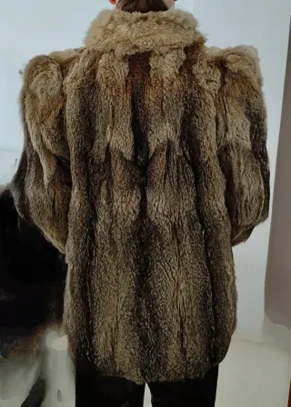 Chaquetón de piel de zorro marrón