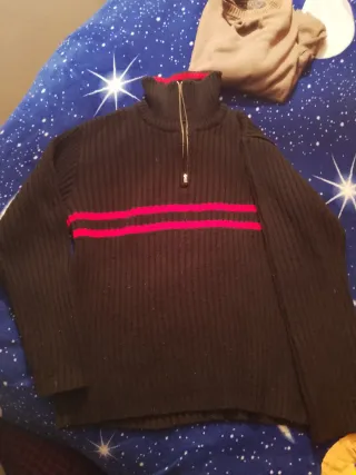 Jersey chico rayas rojo talla M