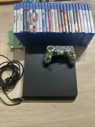 PS4 500GB + 25 Juegos + volante