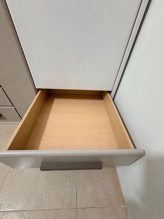 Armario juvenil 121x241cm 2 puertas blanco/beige