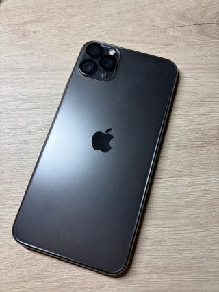 iPhone 11 Pro Max 256GB Gris Espacial - 100%