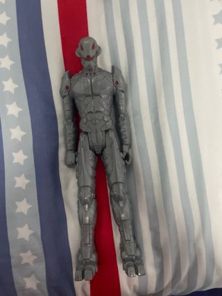 Figuras Marvel/DC casi nuevas