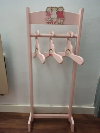 Mesa y Sillas Infantiles Rosa