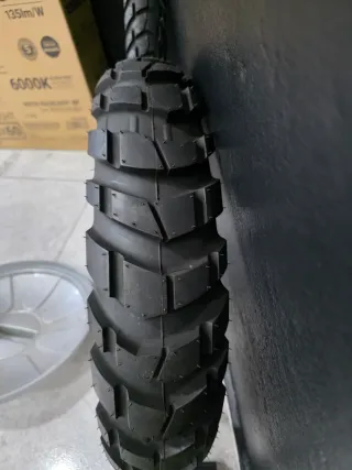 Neumáticos Metzeler Karoo 3 Trail.