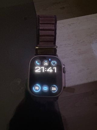 Apple Watch Ultra 49mm GPS + Cellular Titanio