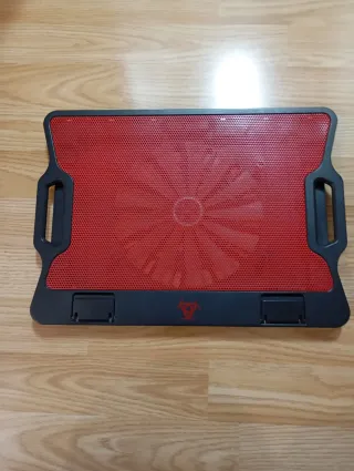 Base refrigeradora para portátil